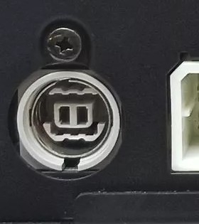 Radio "CD" port