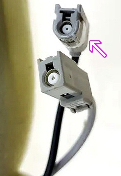 non-starlink gps plug