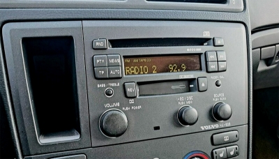BT6-VOLHU Bluetooth, USB Flash drive and aux input  for select 2001-07 Volvo HU-Radios
